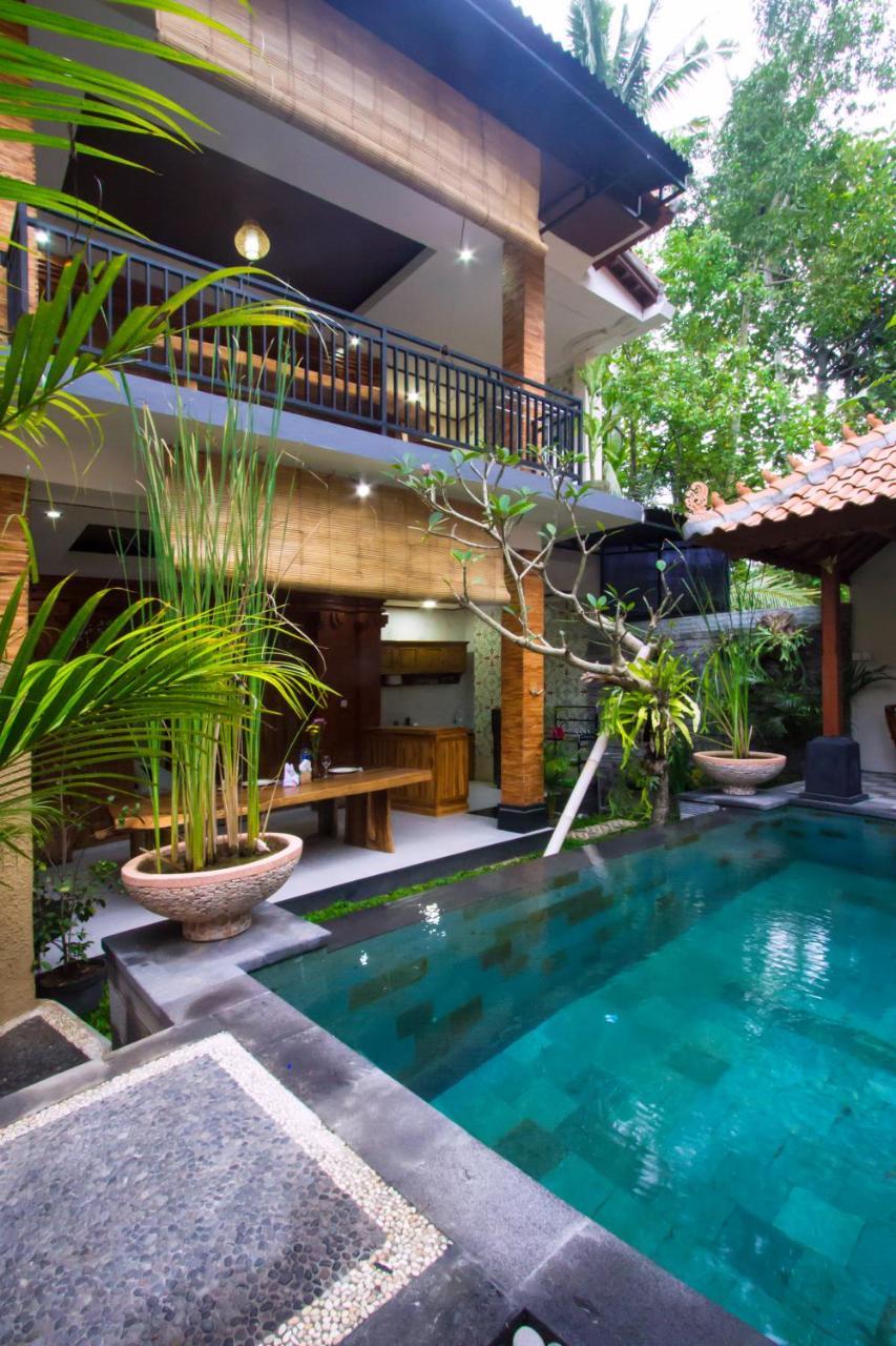 Villa Karunia House