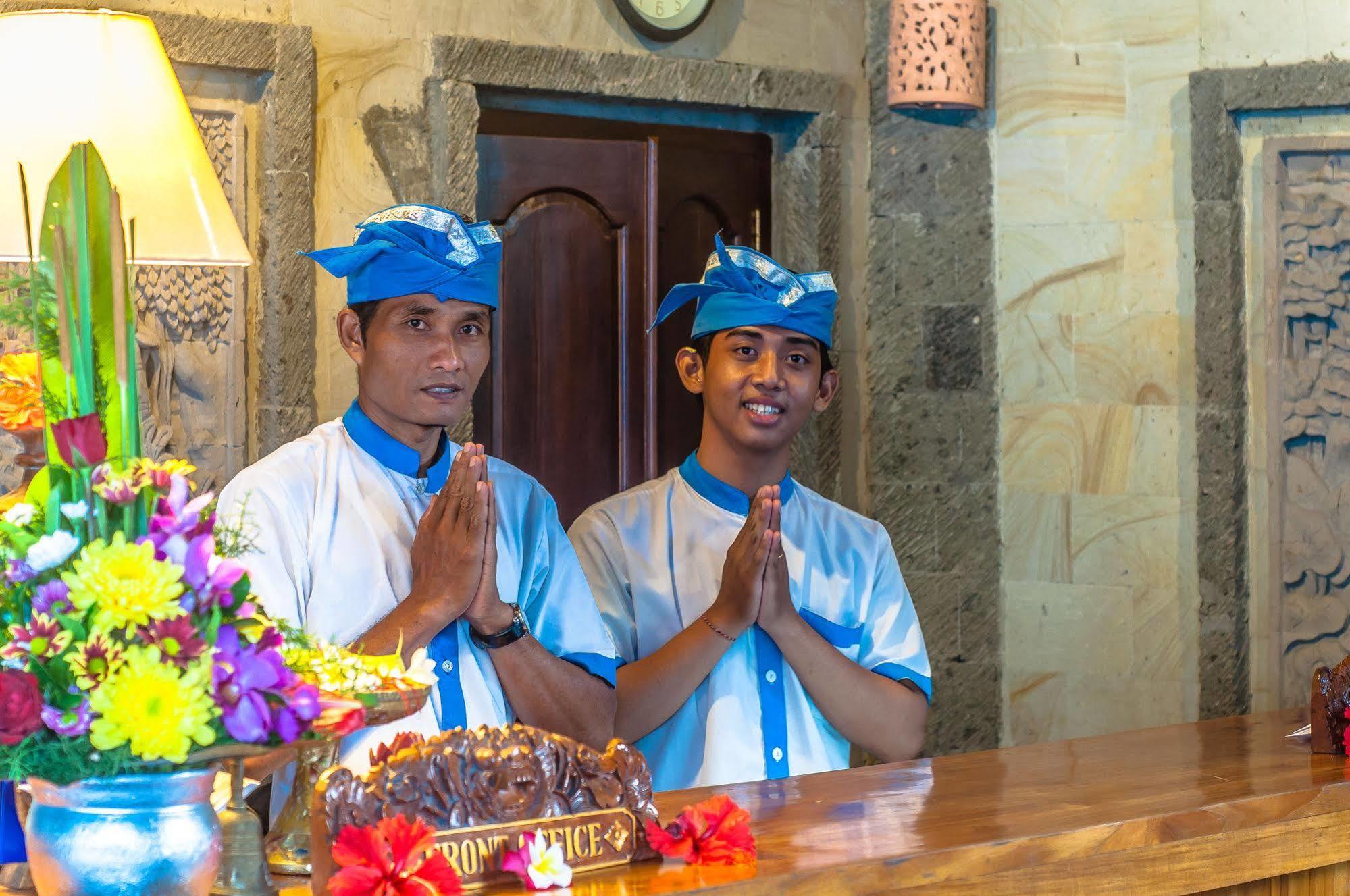 Sahadewa Resort&spa Resor