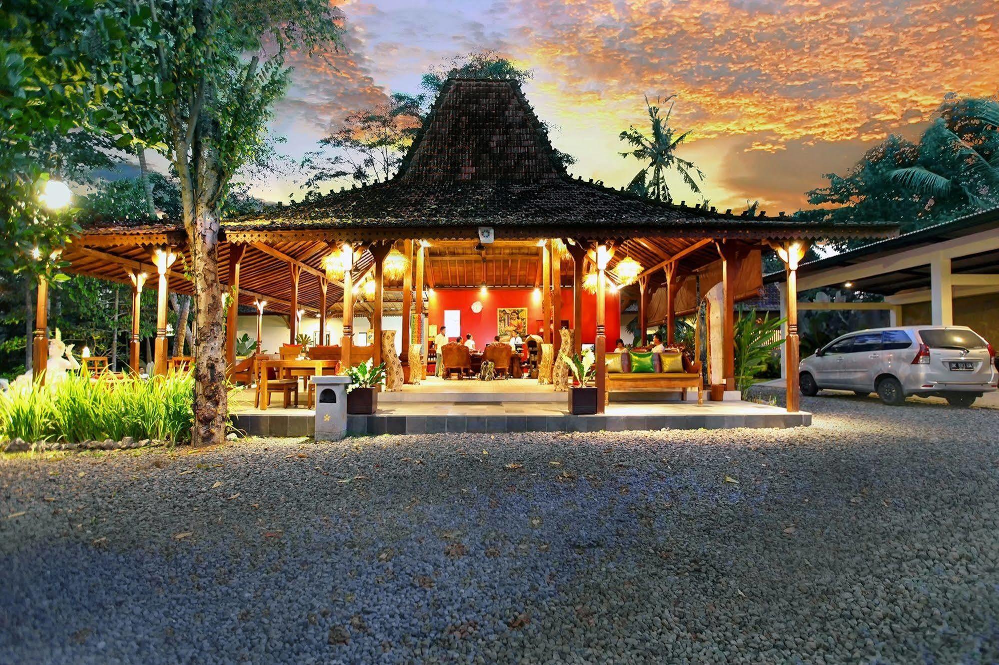 Heaven Sayan Villa