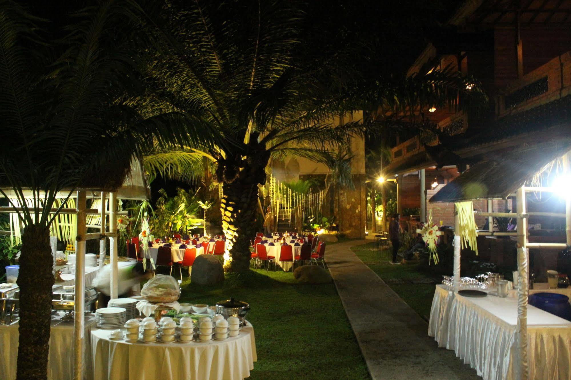 The Grand Sunti BALI