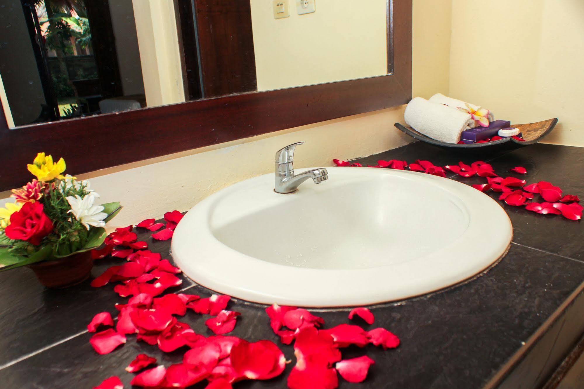 The Grand Sunti 3* BALI
