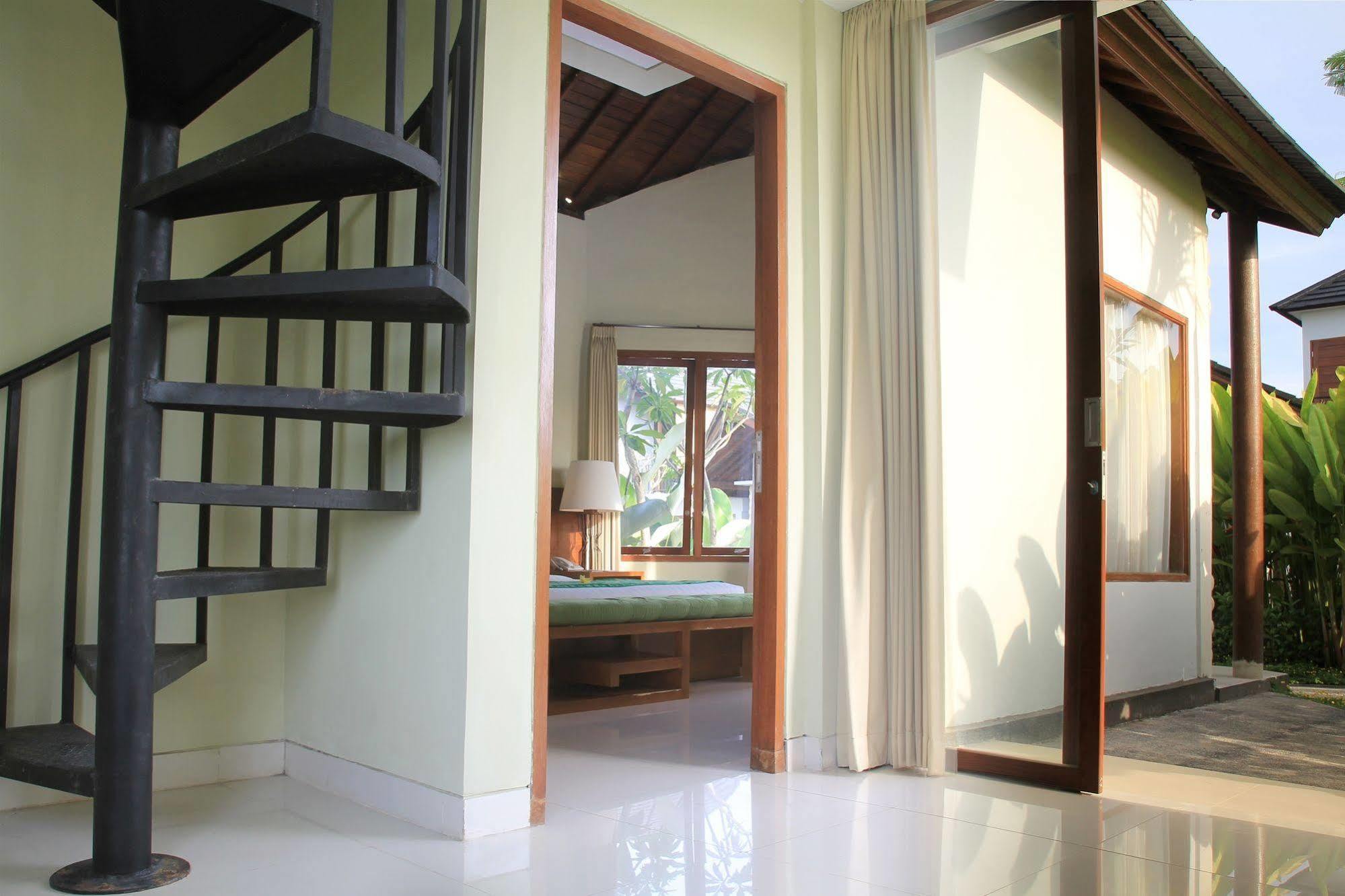 Bakung And Hotel
