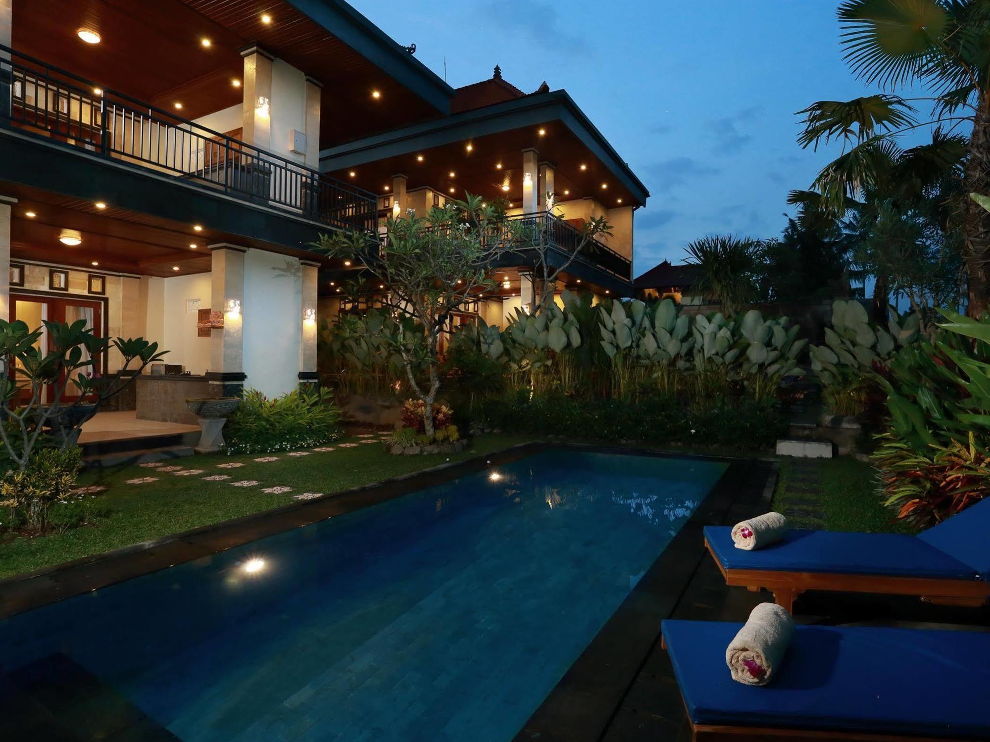 Dewi Sri Private *
