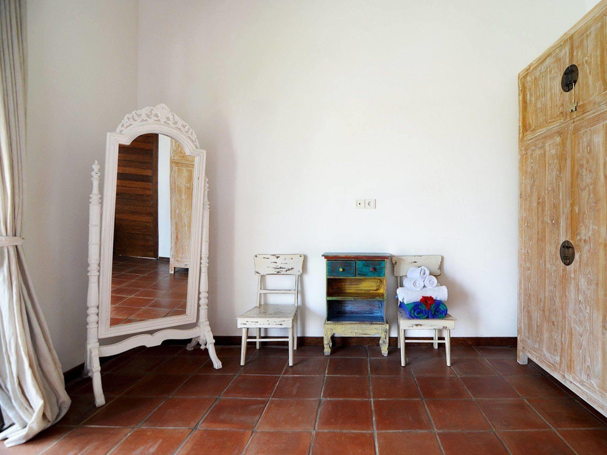 Villa Candi Kecil 1