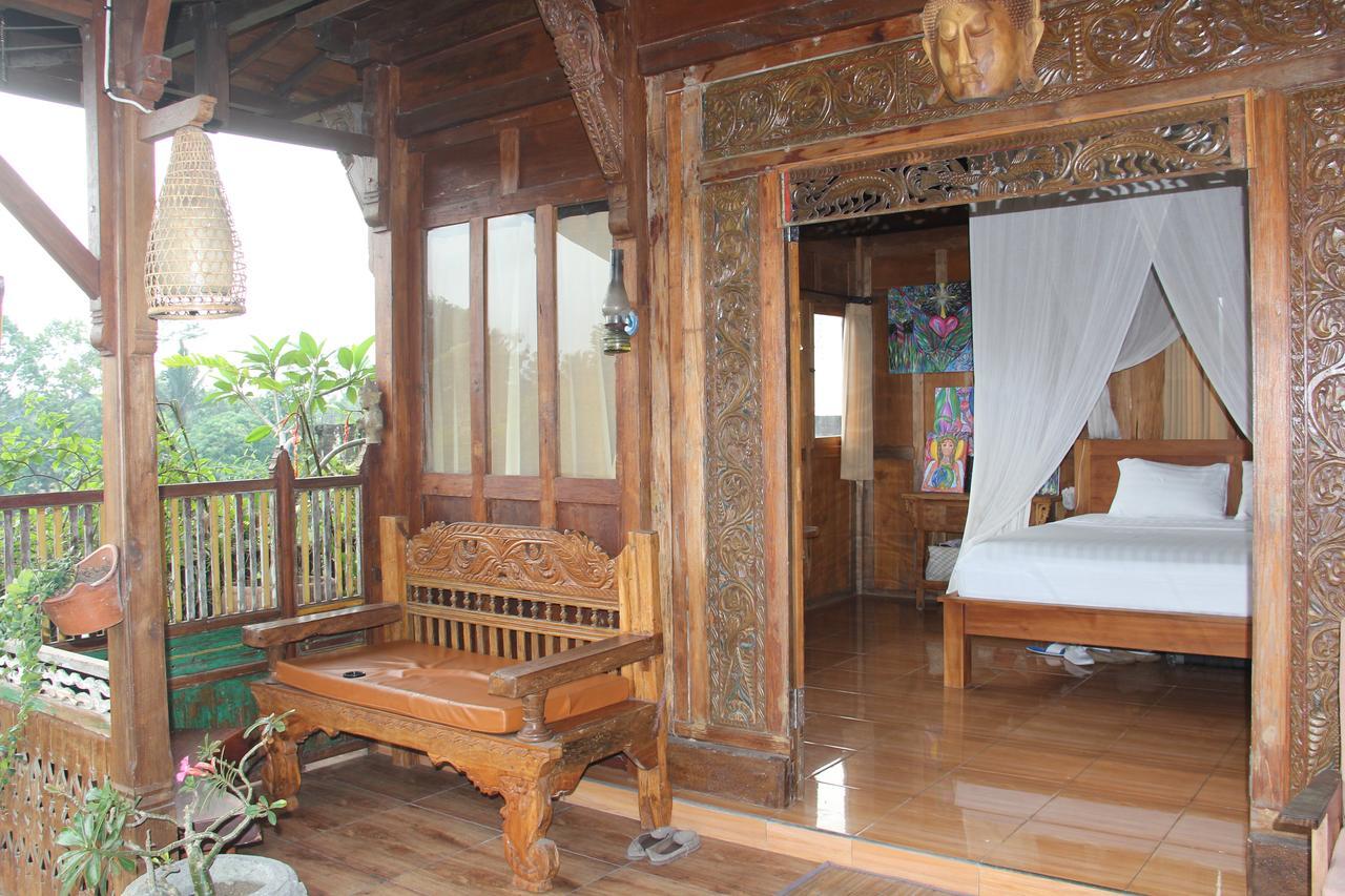 Ogek Ubud (Bali)