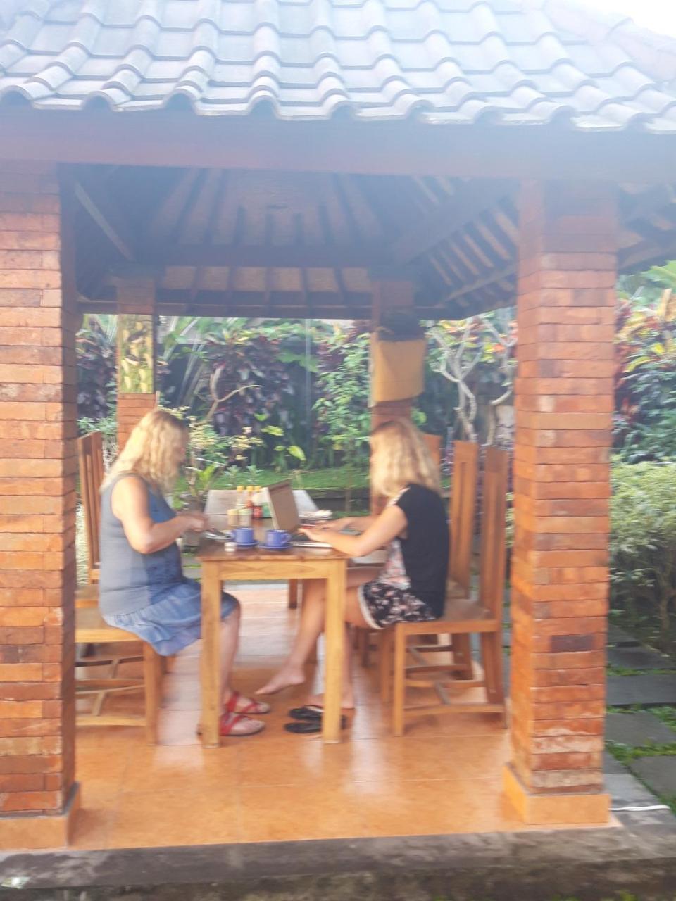 Rumah tetamu Nami House