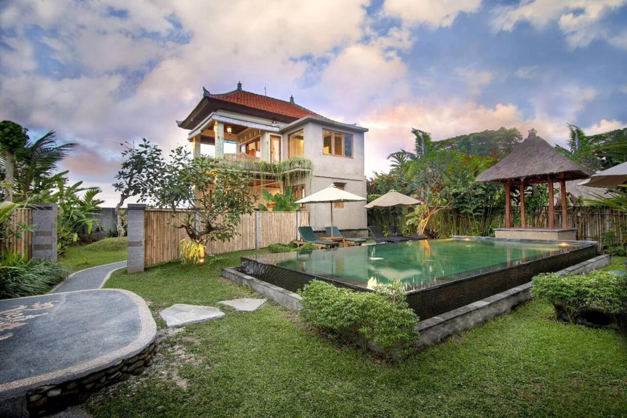 Santosha & 3* Ubud (Bali)