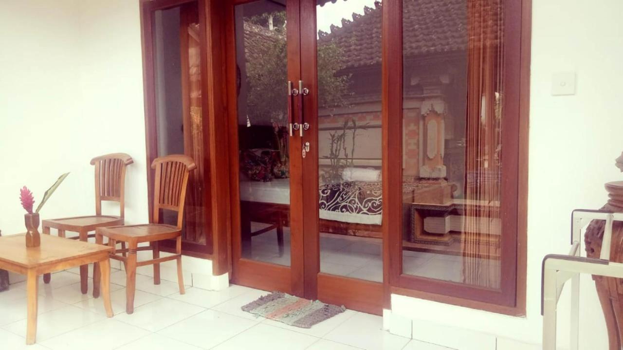 Ayu Ubud (Bali)