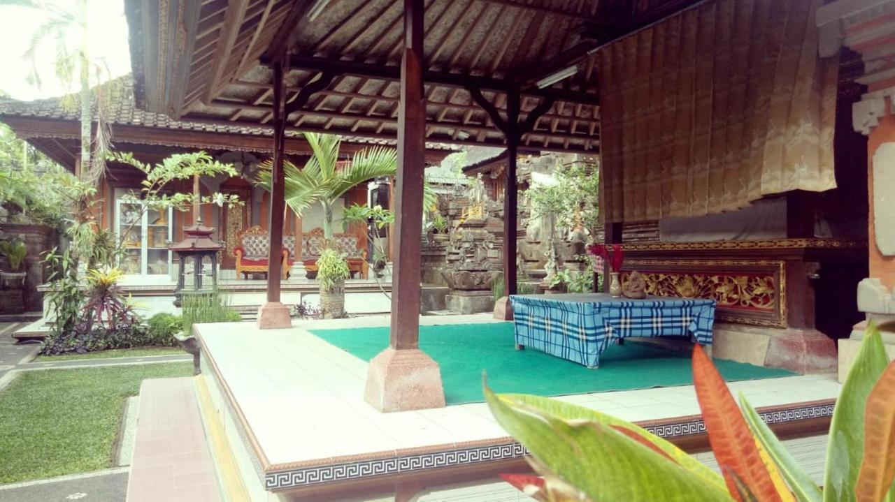 Ayu Bed & Breakfast 2*