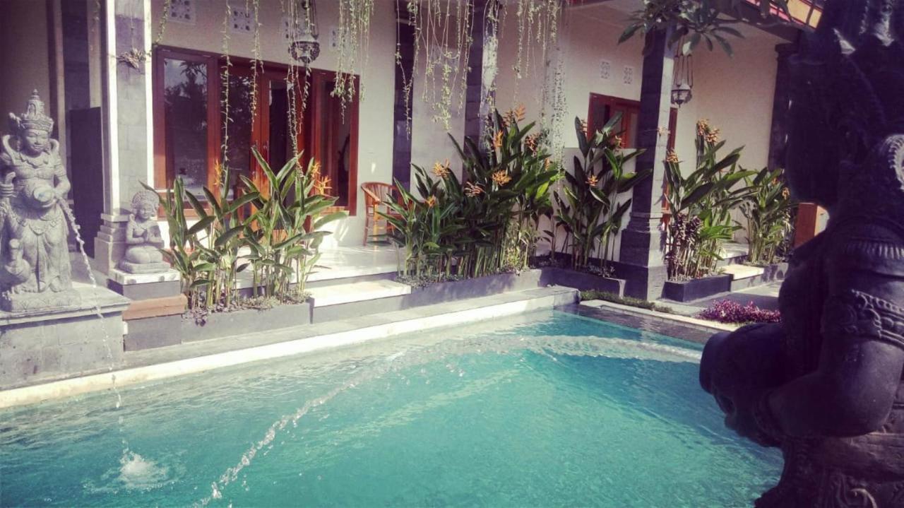 Ayu Bed & Breakfast 2*