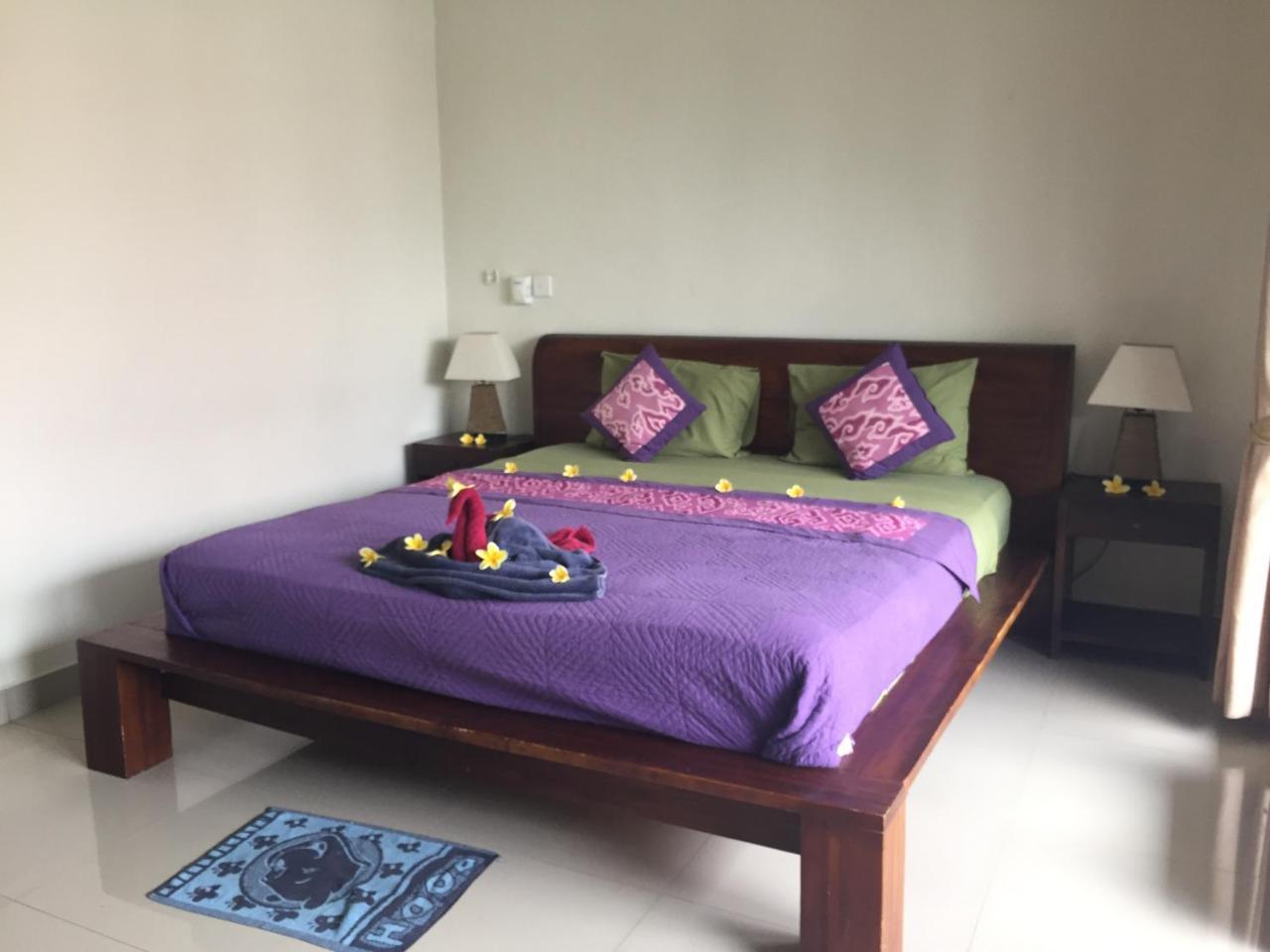 Merthayasa 2 Guest house