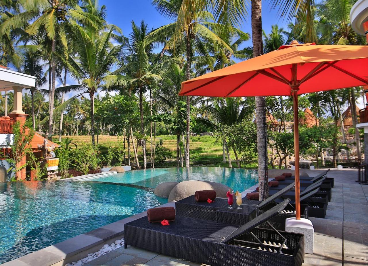 Resort Field 4*