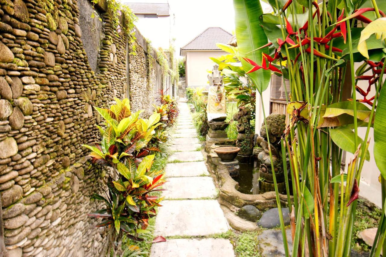 Dupa Sri Wedari Holiday park Ubud (Bali)