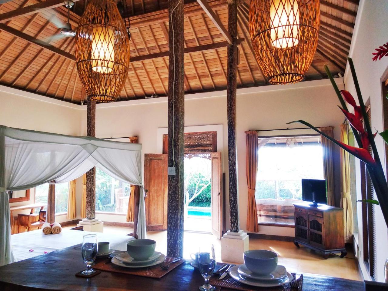 Villa Thani