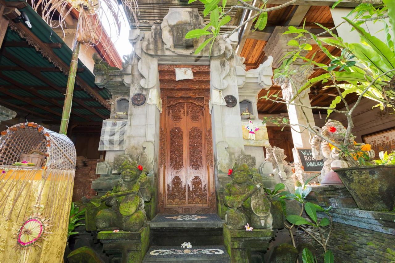 Guest house Bali Moon 2*