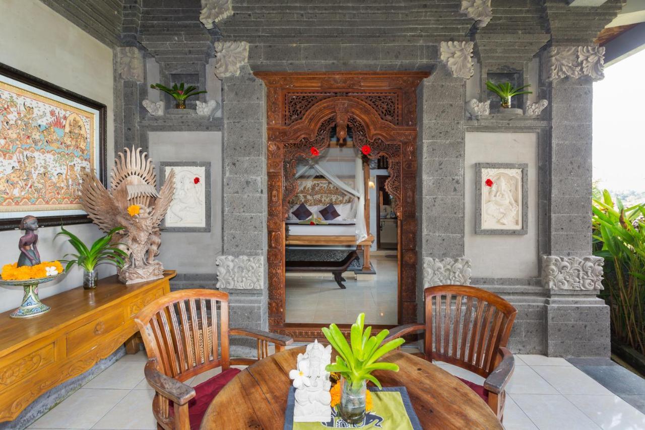 Bali Moon 2*