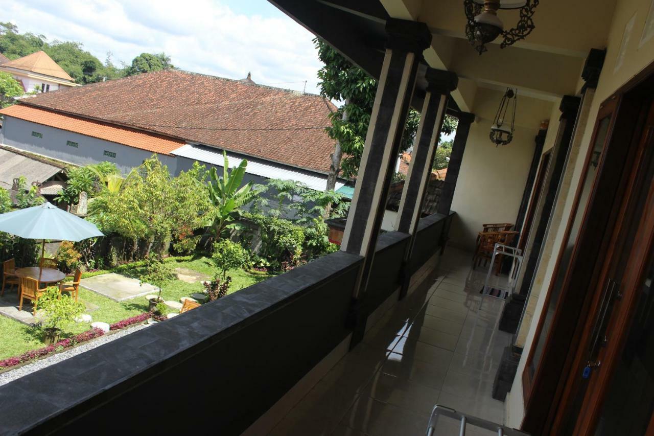 Bed & Breakfast Ayu 2*