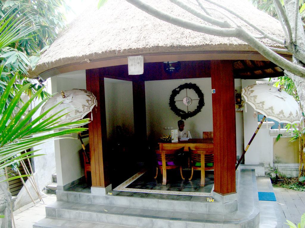 Hotel Inata Monkey Forest