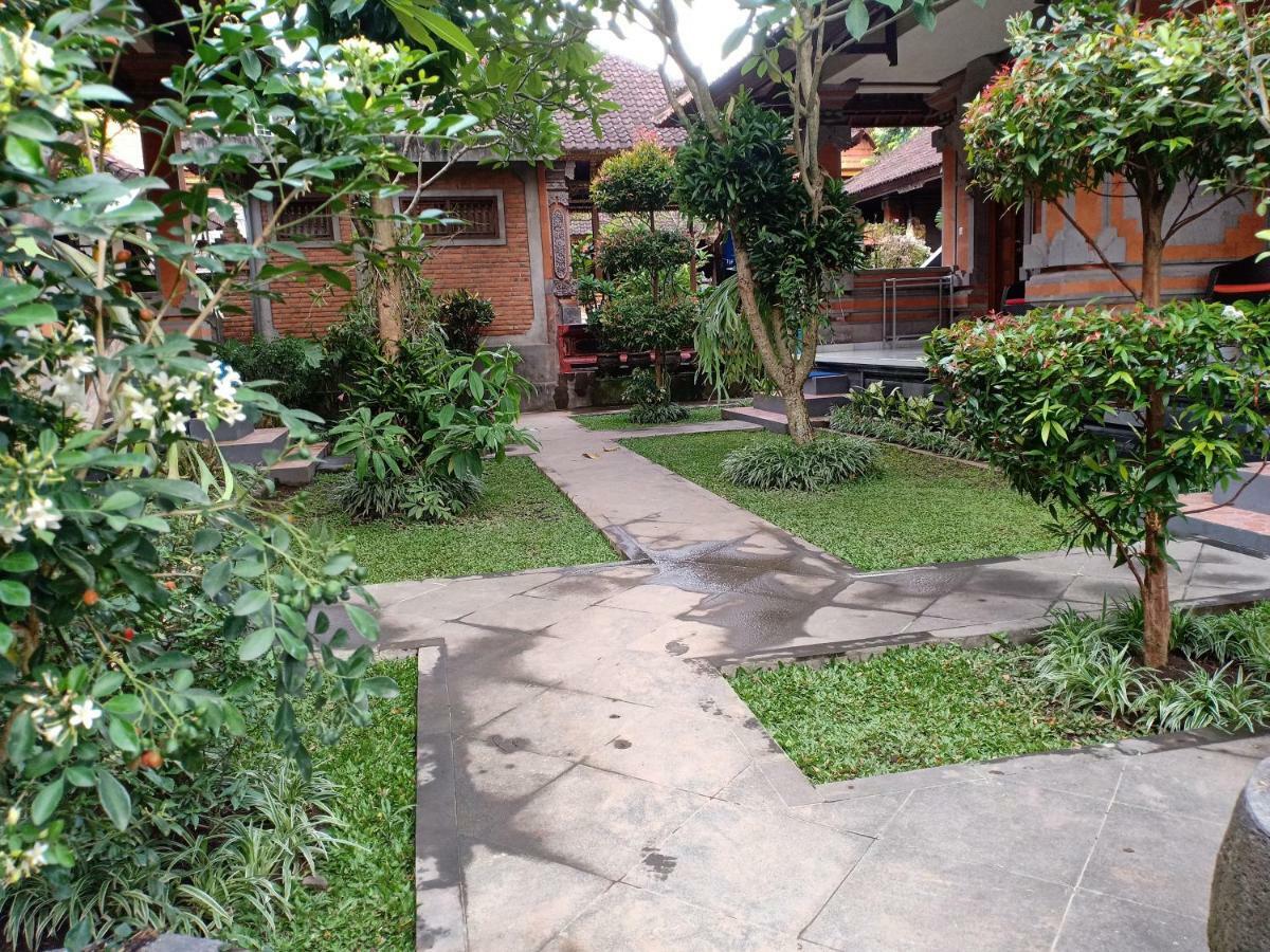 Nick's Wisma tamu