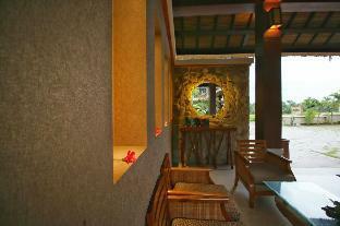 Resort Radha Phala &