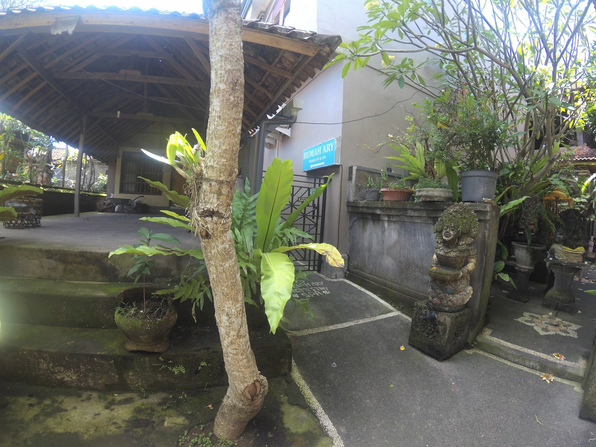 Rumah Ary & Privatunterkunft