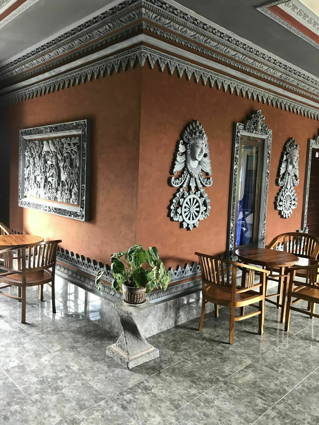 Kacu Ubud Inn