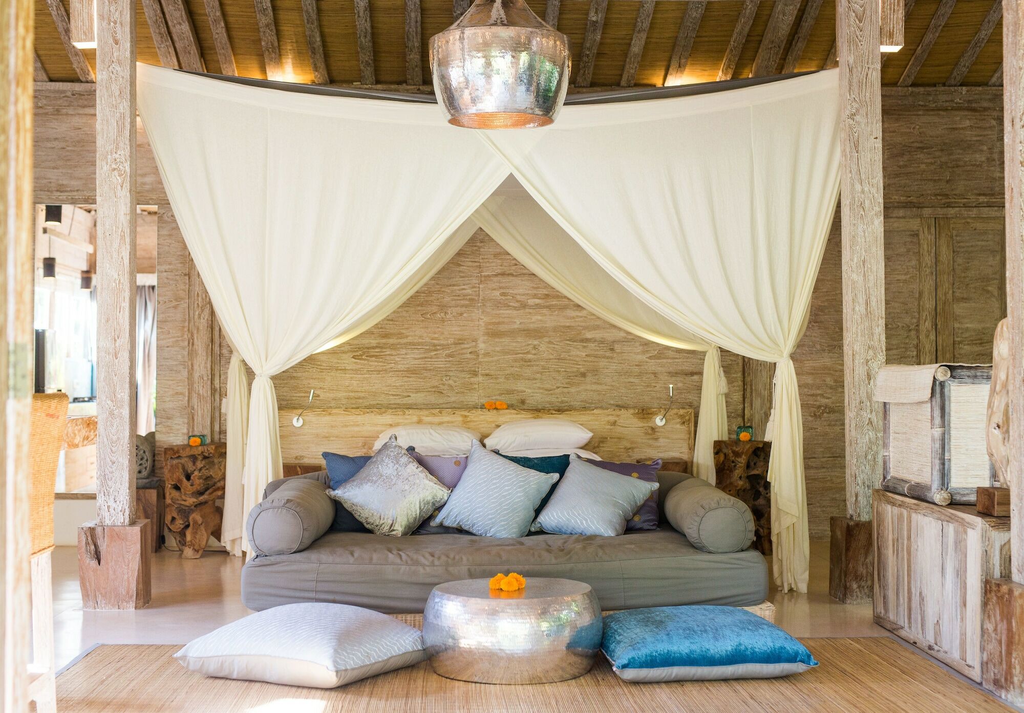 Villa Mana Boutique *