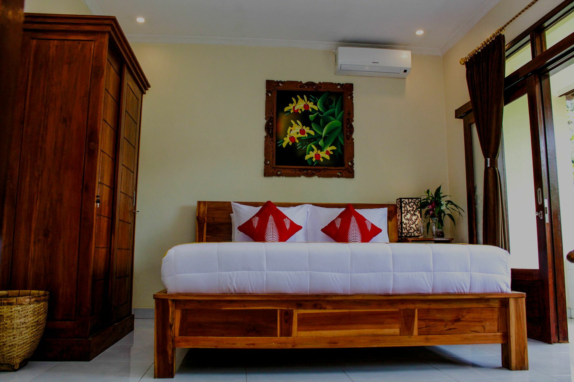 Manwarsa * Ubud