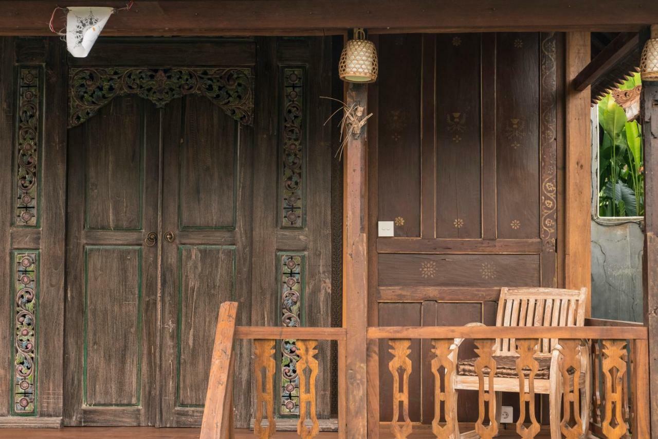 Uma Lanne - A Wooden Hideway Villas *