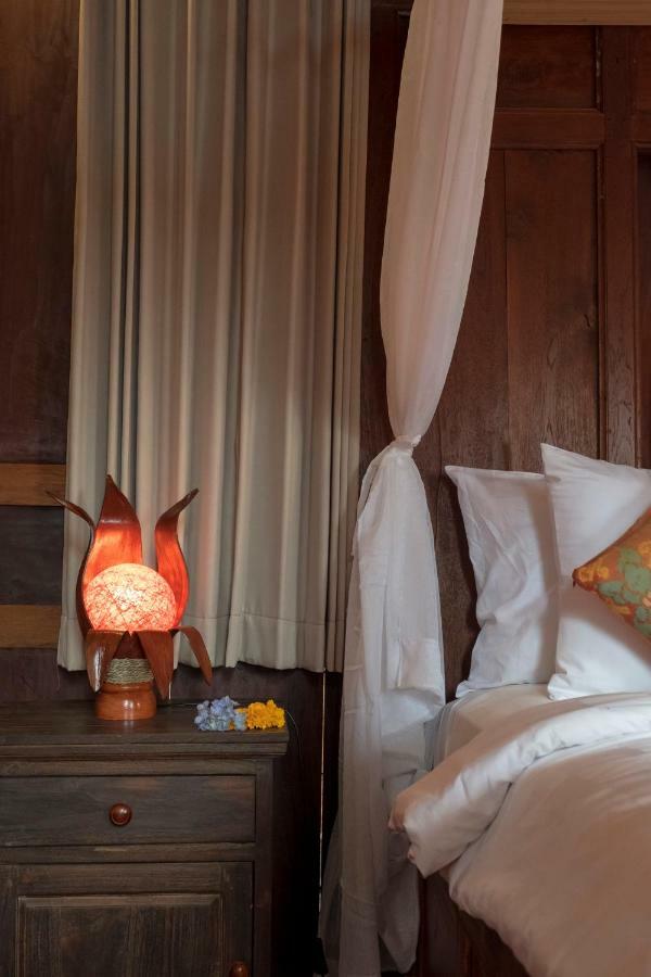 Lodge Uma Lanne - A Wooden Hideway Villas *