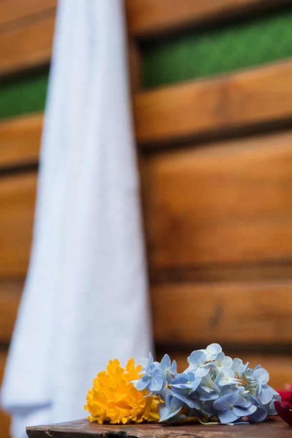 Uma Lanne - A Wooden Hideway Villas Lodge