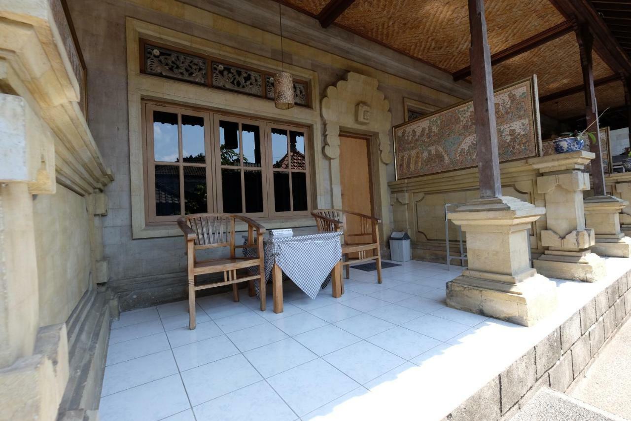 Gasthuis Budi 3*