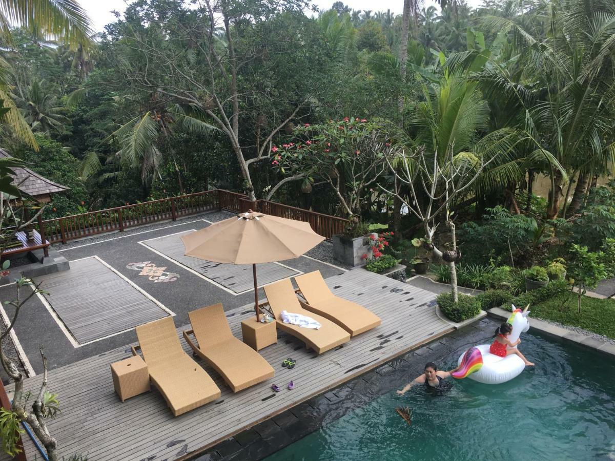 Villa Puri Raya