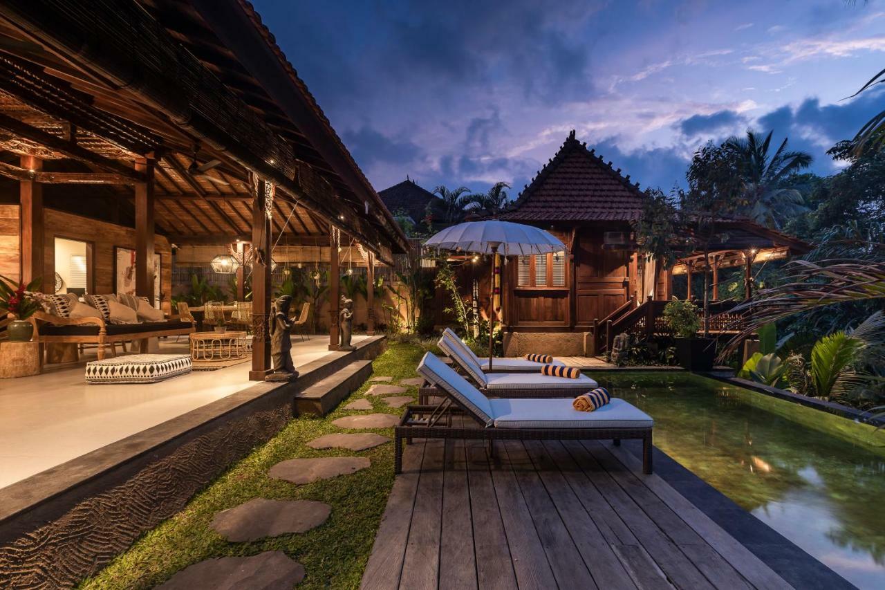 Niyamas * Ubud