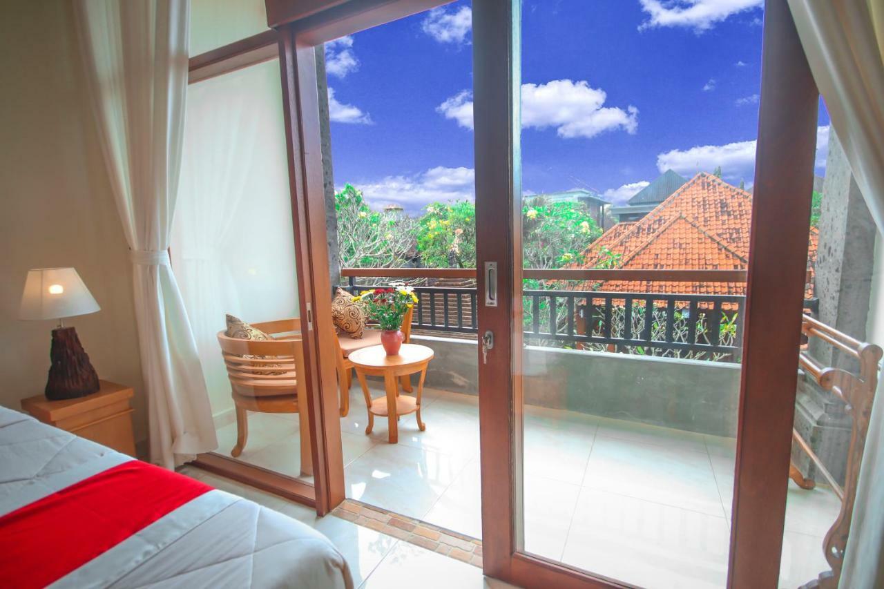 Satya House Guest house