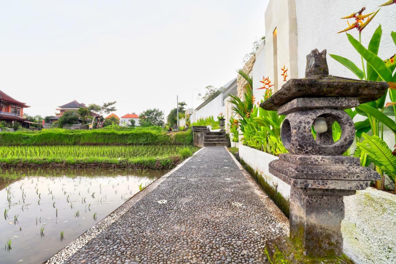 Tirta Padi 2 Villa
