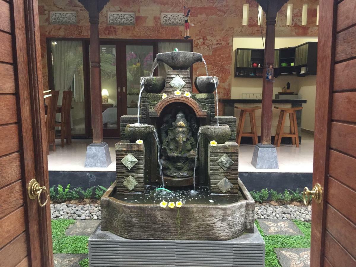 Villa Karunia House *