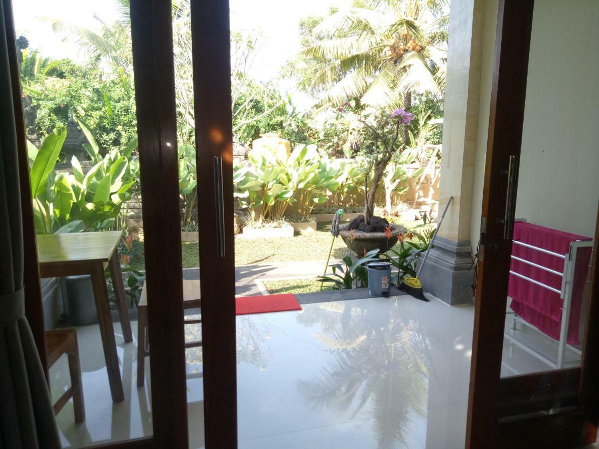 Suryadina * Ubud