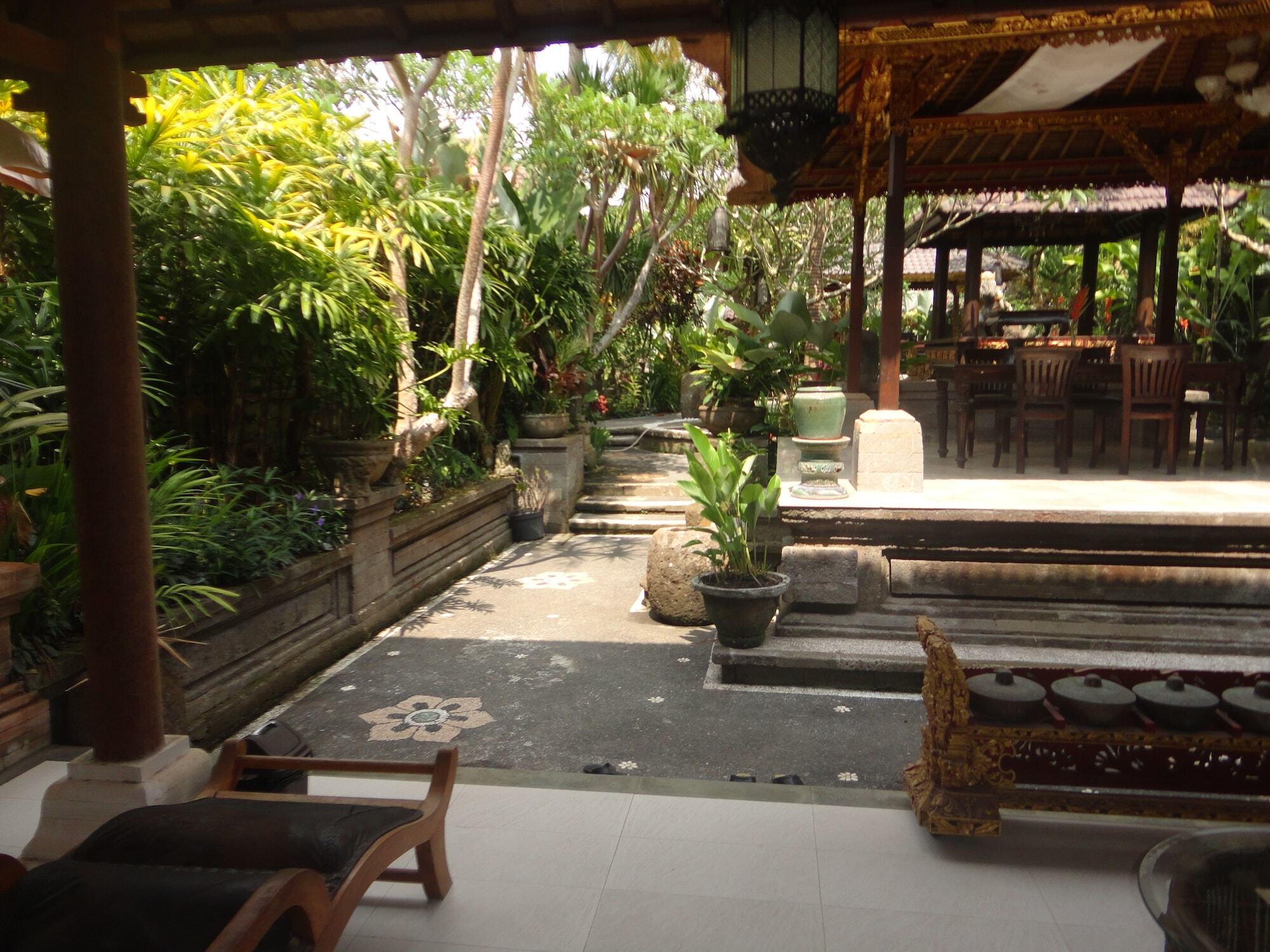 Monkey Forest Hotel Ubud