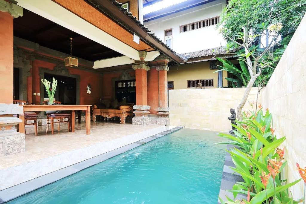 Blue Lotus * Ubud (Bali)