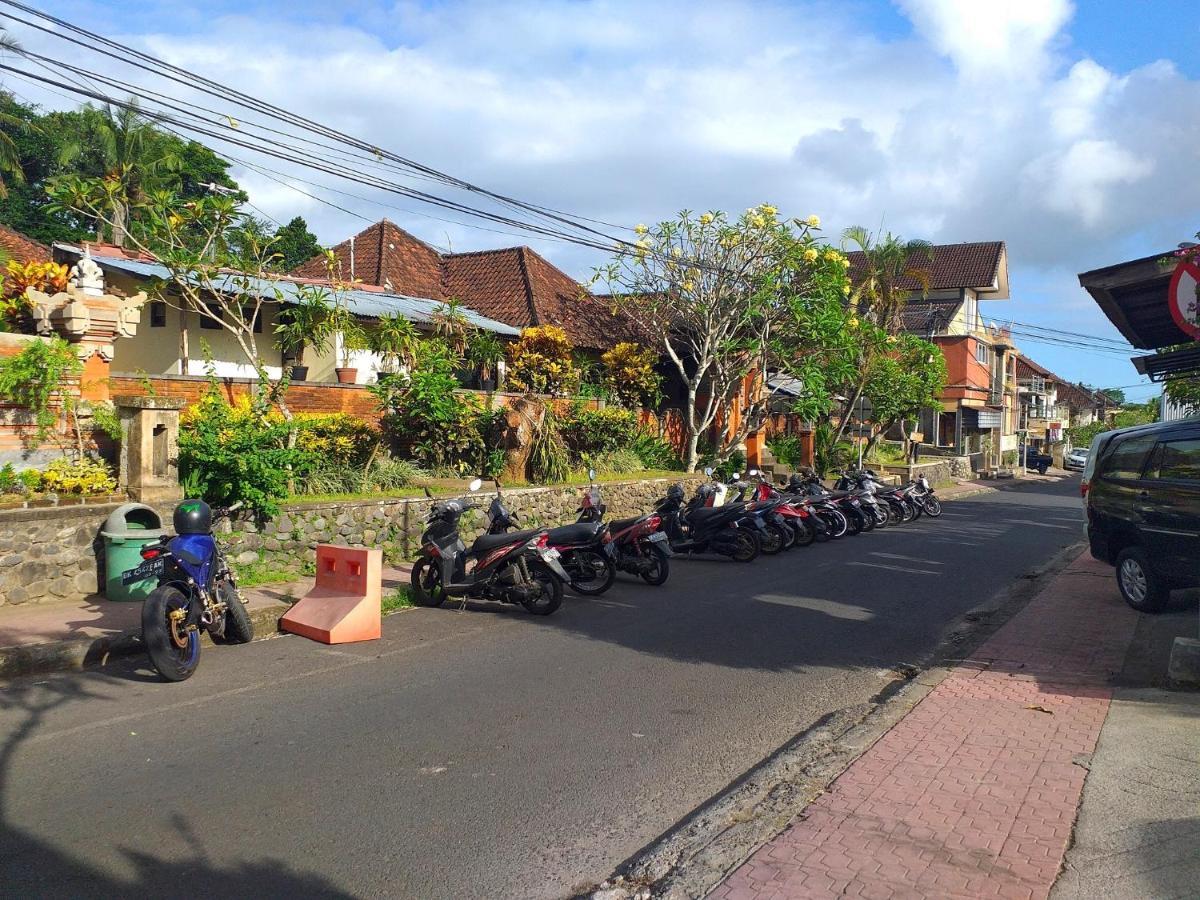 Puri Asri 2 Bungalow Guest house Ubud (Bali)