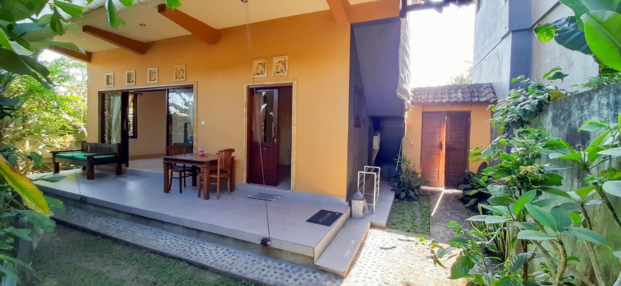 Batik (adults Only) 3*