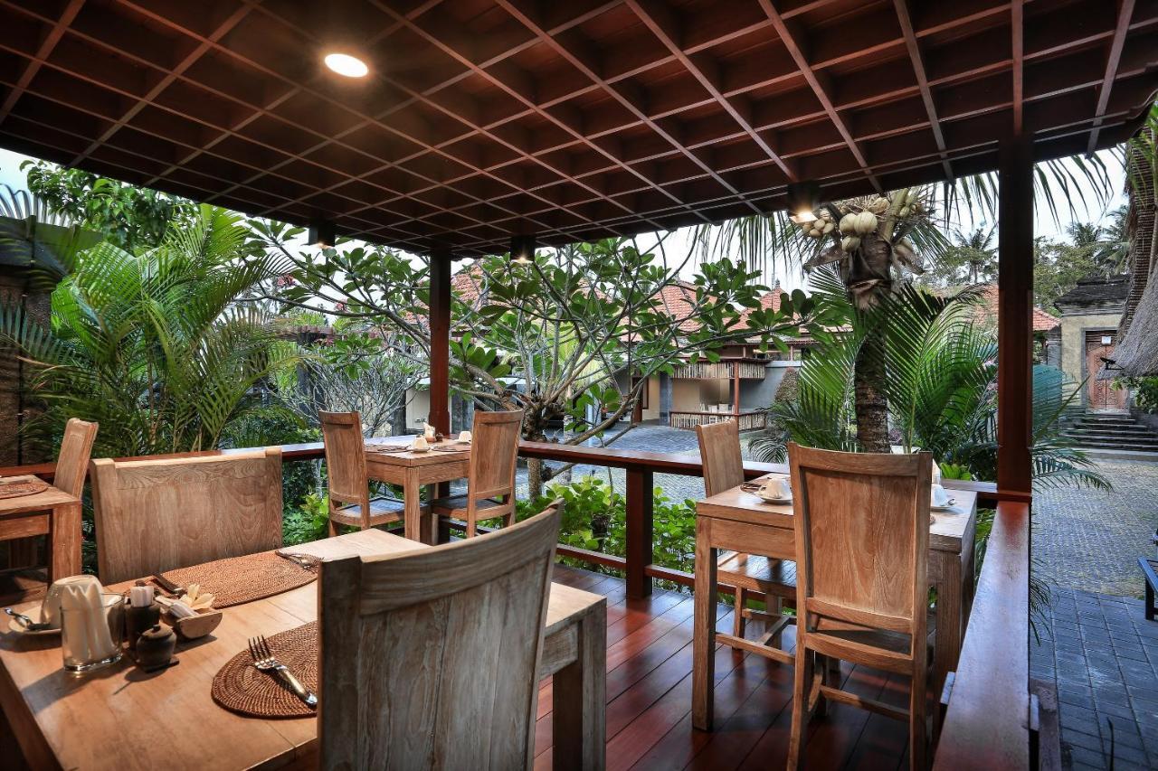 Yana Villas Kemenuh Guest house