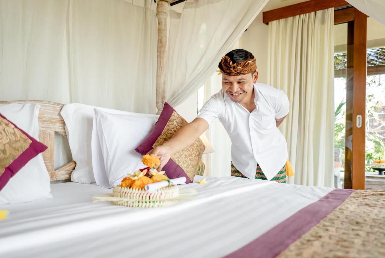 Santosha & Hotel 3*