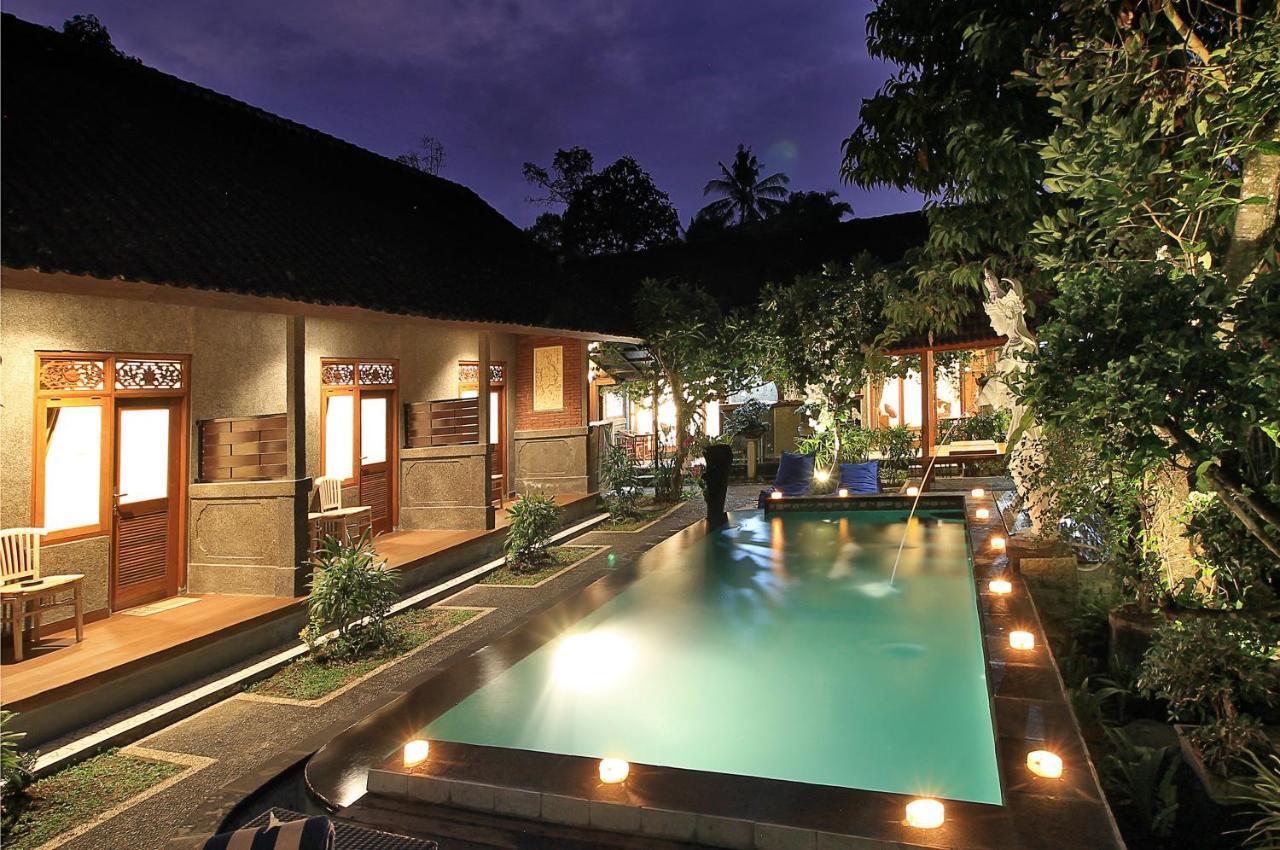 Guest house Jerogadung House 2*