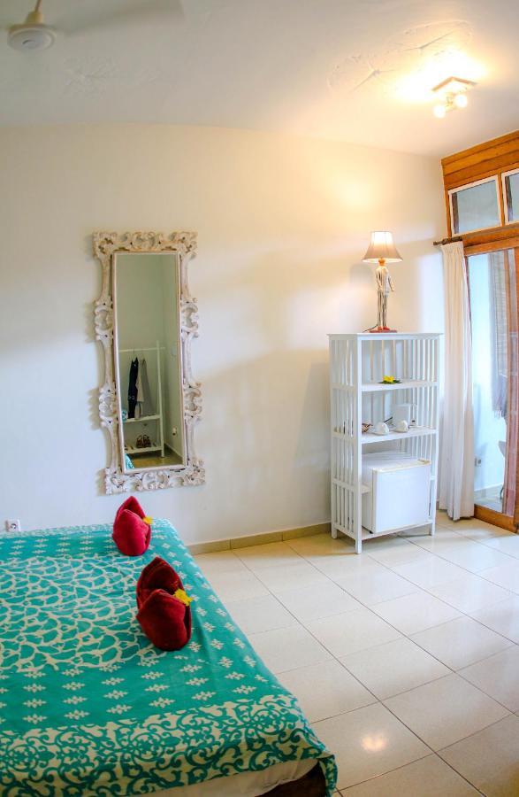 Rumah Semanggi Katil