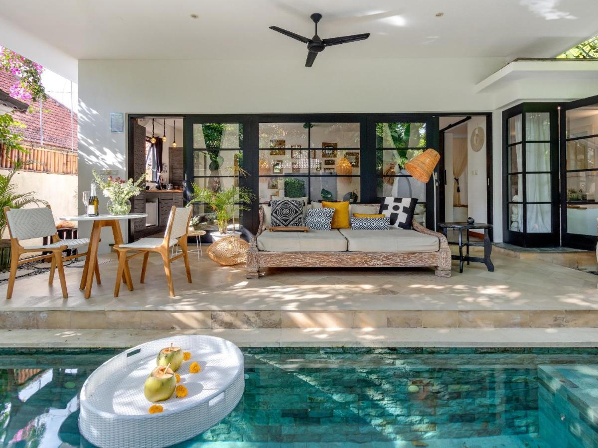 Villa Lora By Finder