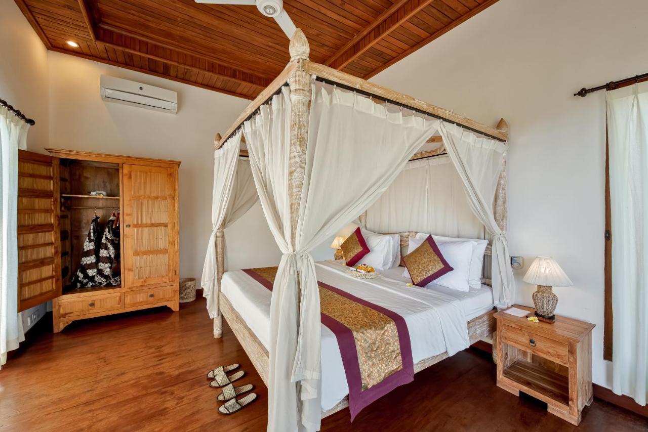 Santosha & Hotel 3*