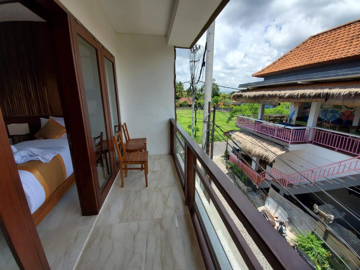 Tamantara & 4*