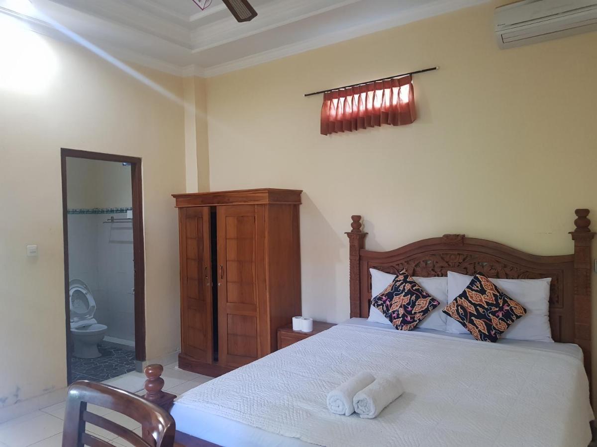 Pondok Gusti Homestay Redpartner *